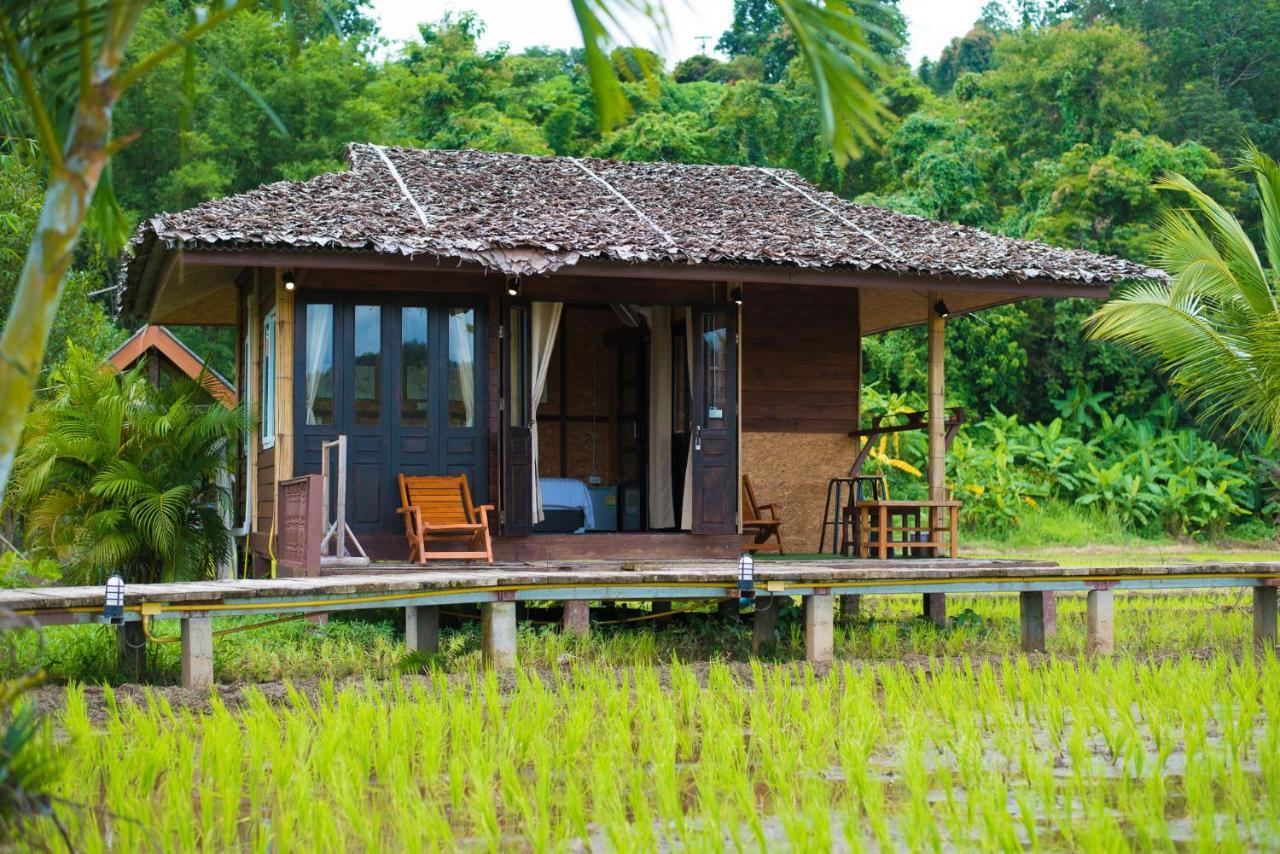 เฮินไต รีสอร์ท แม่ลาน้อย Ban Mae La Noi Exterior foto