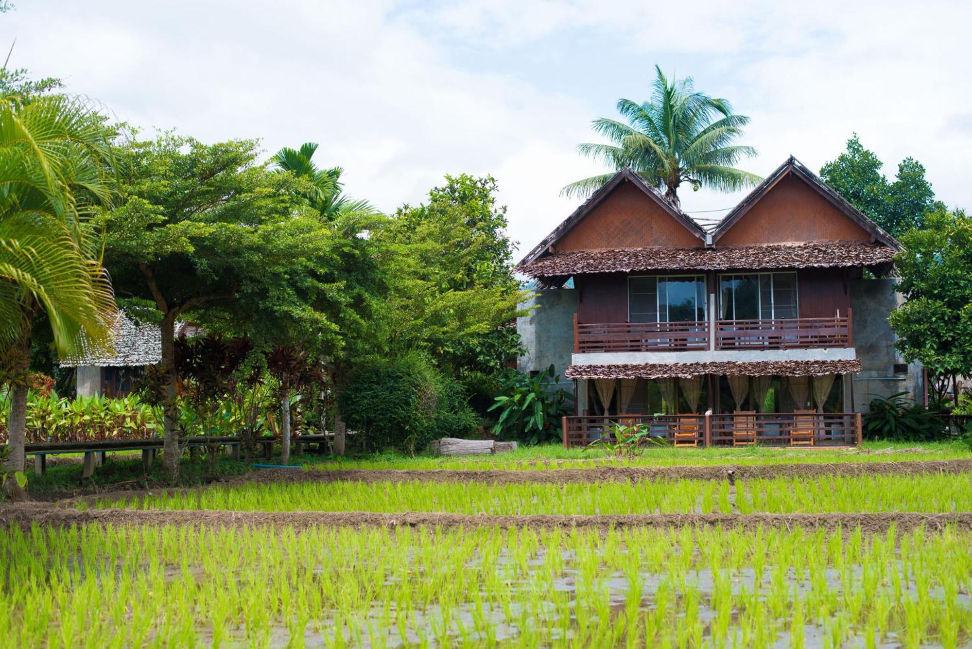 เฮินไต รีสอร์ท แม่ลาน้อย Ban Mae La Noi Exterior foto